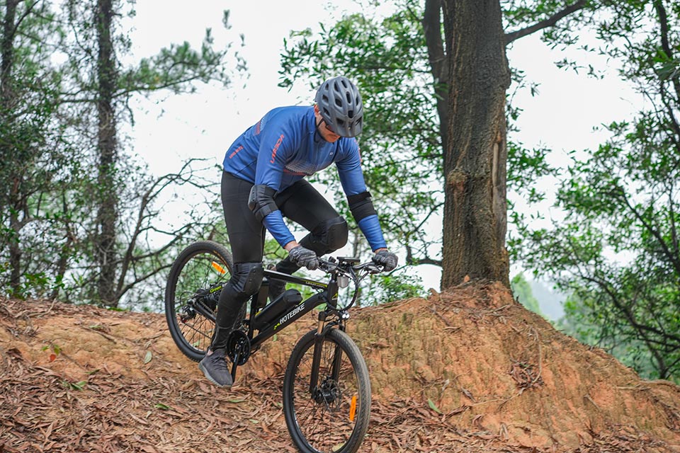 The Best Way To Go To Work - Affordable E-MTB - blog - 1